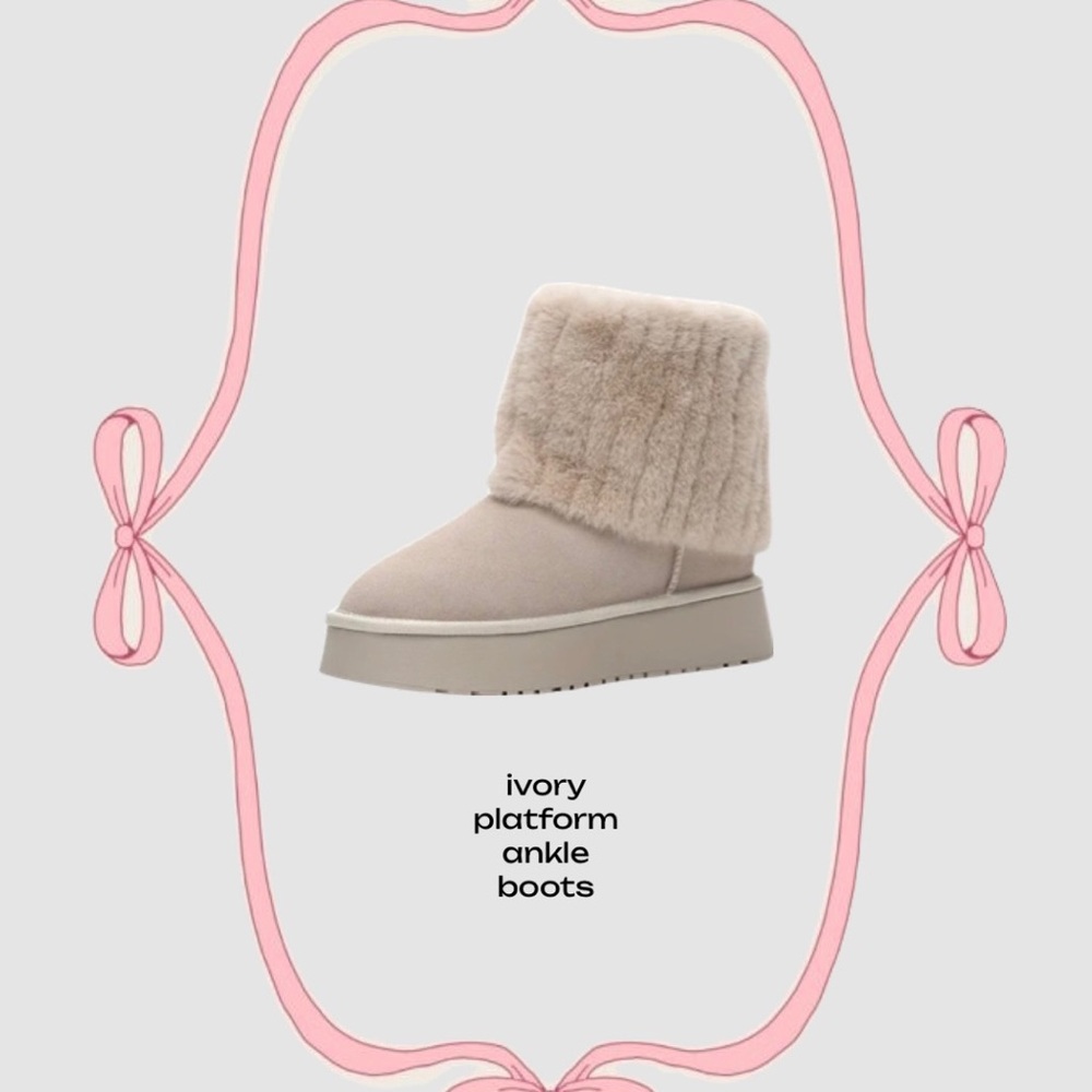 Ivory Short Fold Over Fur Boot